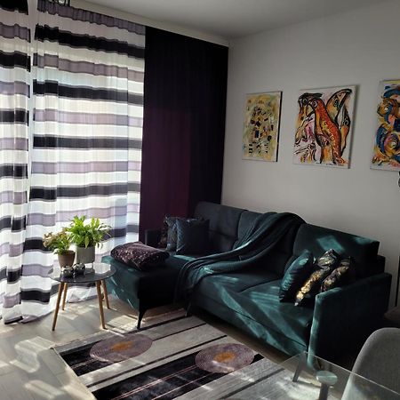 Apartament Nina เยเลเนียกูรา ภายนอก รูปภาพ