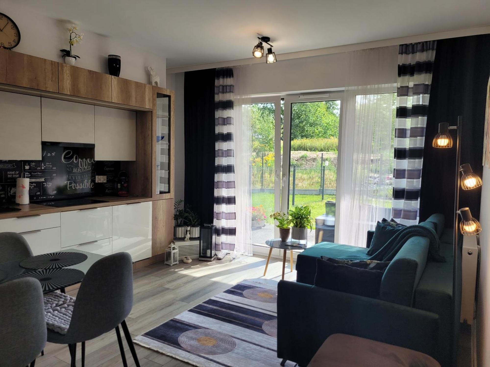 Apartament Nina เยเลเนียกูรา ภายนอก รูปภาพ